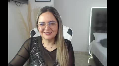 Snapshot of samy_vsn chatting on 10/05/25, 05:11 samy_vsn online show from 10/05/25, 05:11