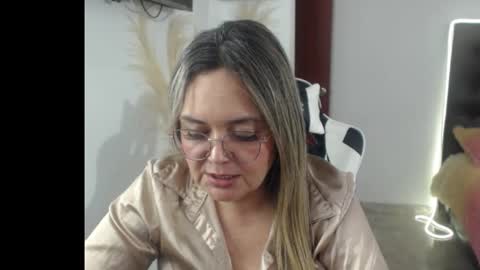 Snapshot of samy_vsn chatting on 10/25/25, 09:09 samy_vsn online show from 10/25/25, 09:09