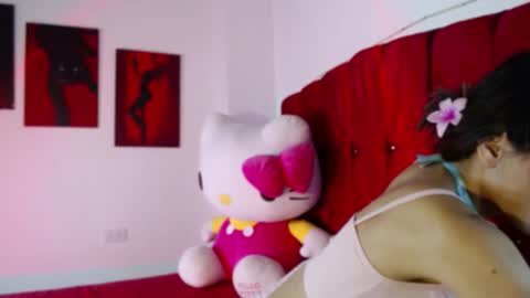 Snapshot of samymia chatting on 03/06/25, 03:35 miasamy online show from 03/06/25, 03:35