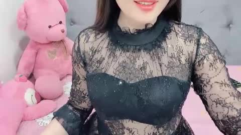 sanami_sian_ online show from 09/26/25, 03:49