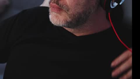 Sanders online show from 02/27/25, 02:53