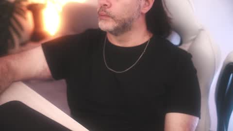 Sanders online show from 03/03/25, 05:07