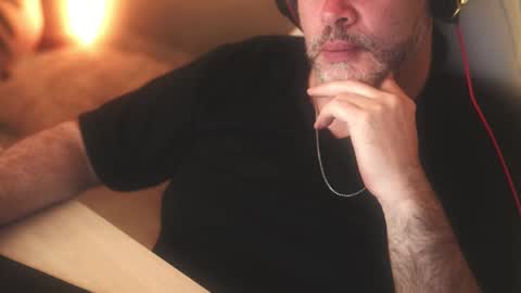 Sanders online show from 03/09/25, 11:56