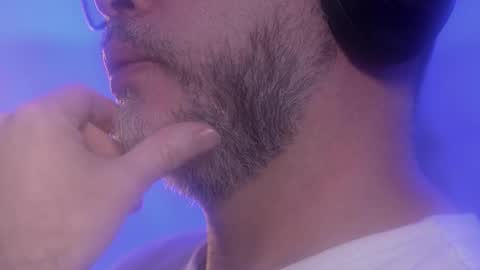 Sanders online show from 10/24/25, 01:03