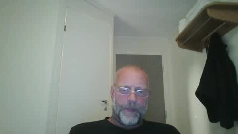 Snapshot of sandnesrune523 chatting on 09/23/25, 05:49 sandnesrune523 online show from 09/23/25, 05:49