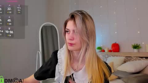 Snapshot of sandraa_anderson chatting on 10/28/25, 12:25 sandraa_anderson online show from 10/28/25, 12:25