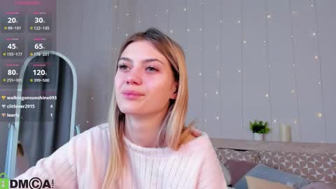 Snapshot of sandraa_anderson chatting on 11/07/25, 12:43 sandraa_anderson online show from 11/07/25, 12:43