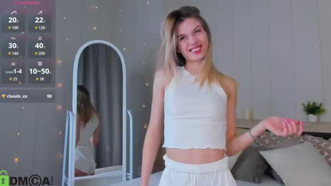 Snapshot of sandraa_anderson chatting on 11/12/25, 12:33 sandraa_anderson online show from 11/12/25, 12:33