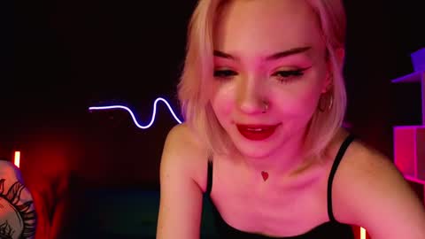 Sandy  online show from 02/02/25, 04:05