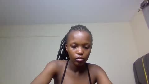 Snapshot of sandy_bby1 chatting on 09/16/25, 12:55 sandy online show from 09/16/25, 12:55