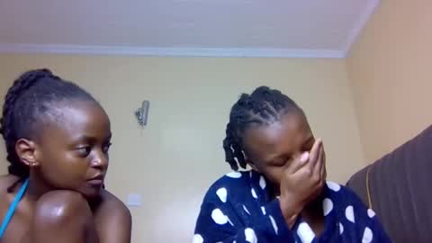 sandy online show from 10/19/25, 08:48