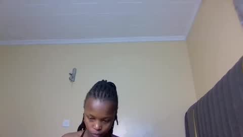 sandy online show from 11/19/25, 01:27