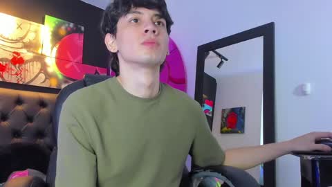 santi online show from 01/17/25, 02:39