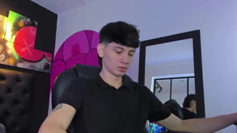 santi online show from 02/12/25, 02:21