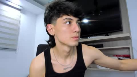 santi online show from 10/03/25, 05:15