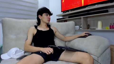 santi online show from 11/13/25, 03:38