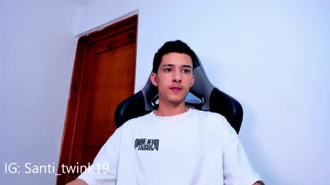 Snapshot of santi_twink19 chatting on 02/21/25, 08:16 santi_twink19 online show from 02/21/25, 08:16