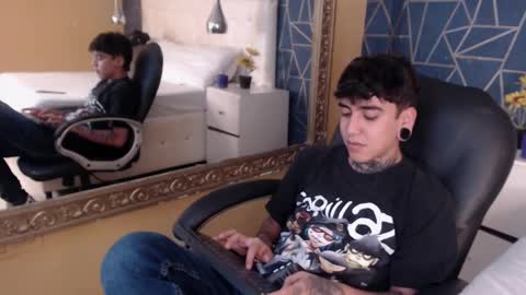 SantiAbader online show from 10/22/25, 11:43