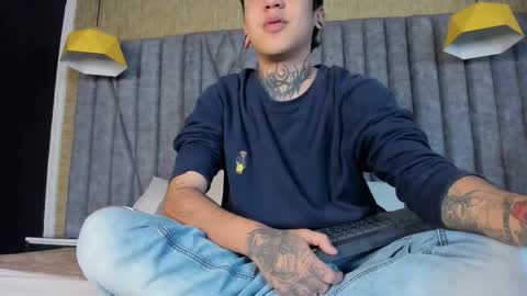 SantiAbader online show from 11/25/25, 11:43