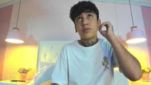 SantiAbader online show from 11/27/25, 12:18