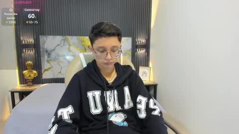 Snapshot of santiago_russo18 chatting on 09/26/25, 12:09 santiago_russo18 online show from 09/26/25, 12:09