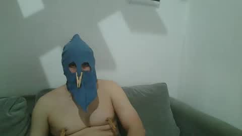 Snapshot of santiagorodriguezxxx chatting on 12/22/24, 02:06 santiagorodriguezxxx online show from 12/22/24, 02:06