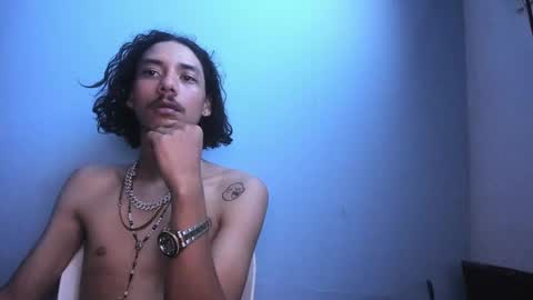 Santiago    online show from 01/11/25, 09:47