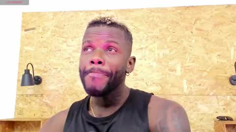  Santi online show from 10/15/25, 07:25