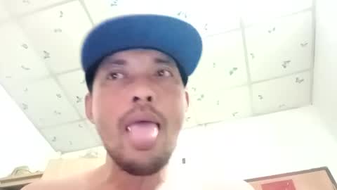 Snapshot of santichai561323 chatting on 02/13/25, 06:09 santichai561323 online show from 02/13/25, 06:09