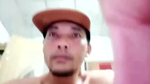 Snapshot of santichai561323 chatting on 02/28/25, 10:30 santichai561323 online show from 02/28/25, 10:30