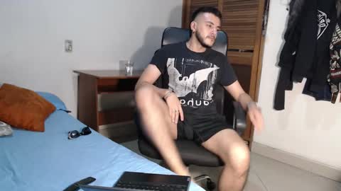 santiexxx online show from 10/20/25, 03:29