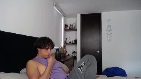 Santii online show from 01/28/25, 04:52