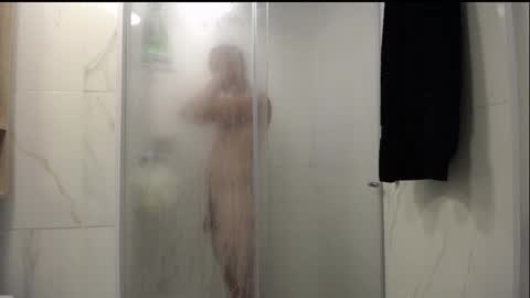 Santii online show from 11/21/25, 10:52