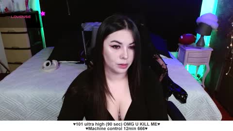 Liah Santos online show from 10/16/25, 12:28