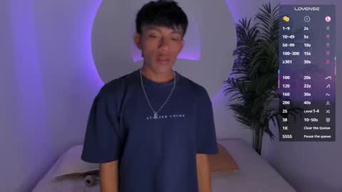 Santii online show from 10/10/25, 10:09