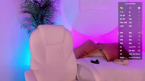 Santii online show from 10/25/25, 11:43