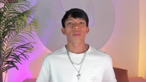 Santii online show from 11/17/25, 08:36