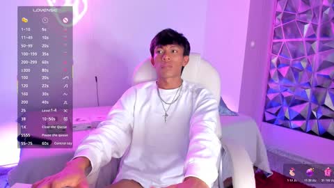 Santii online show from 11/18/25, 10:36