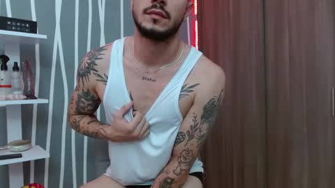 Santy Torres online show from 11/05/25, 03:17