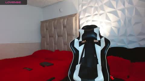 Santyago online show from 12/01/24, 09:04