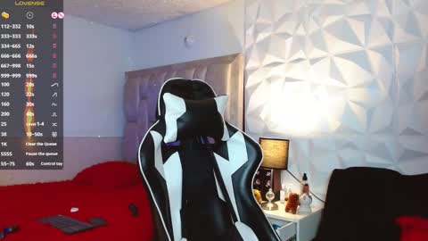 Santyago online show from 12/08/24, 09:08