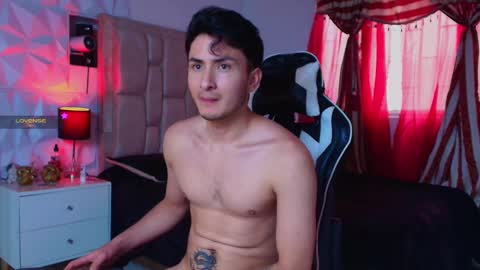 Santyago online show from 01/01/25, 09:52