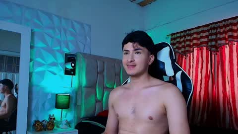 Santyago online show from 02/10/25, 06:24