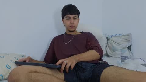 santybig18 online show from 12/06/24, 01:51