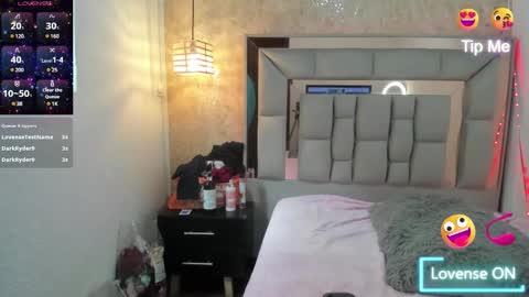 Snapshot of saori_sann_ chatting on 02/12/25, 07:13 Saori online show from 02/12/25, 07:13