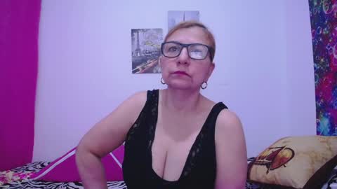 sara online show from 12/31/24, 12:15