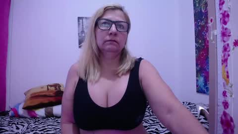 sara online show from 01/29/25, 10:27