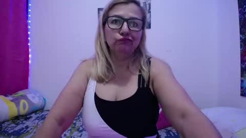 sara online show from 03/06/25, 12:52