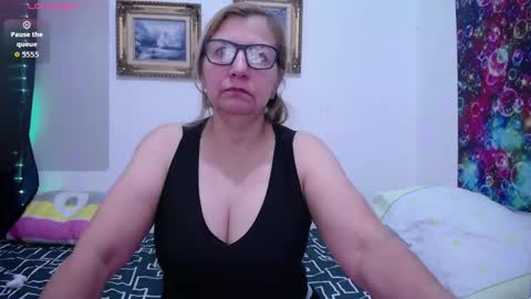 sara online show from 09/23/25, 01:25