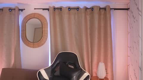 Sara  online show from 01/30/25, 03:40